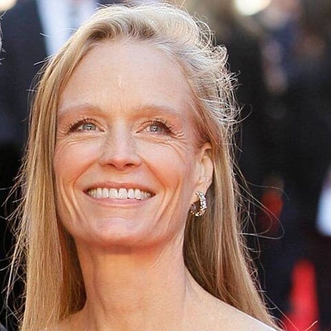 Suzy Amis Cameron , activist and model, Recommending BestBooks