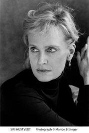 Siri Hustvedt, Recommending BestBooks